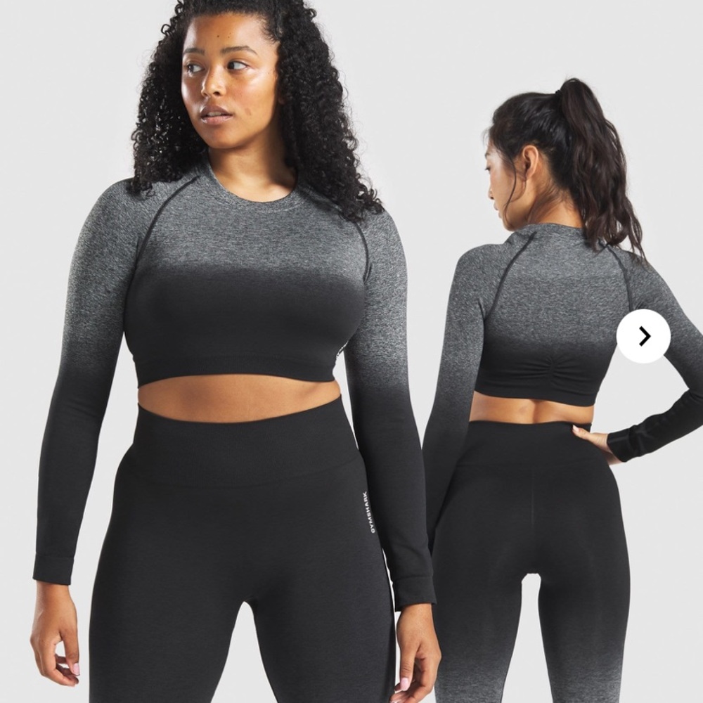 Adapt ombré seamless long sleeve in a size medium!